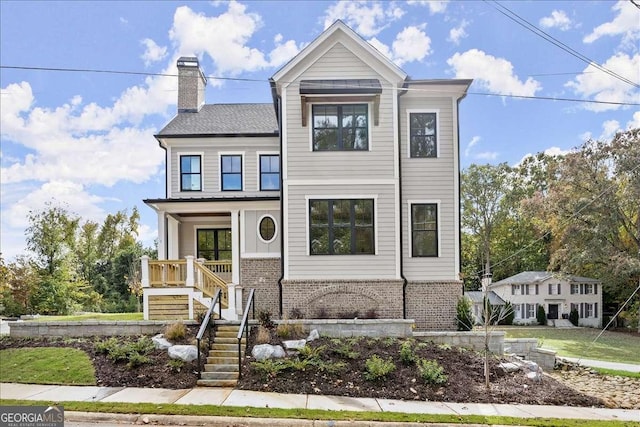 view of front of property featuring a porch