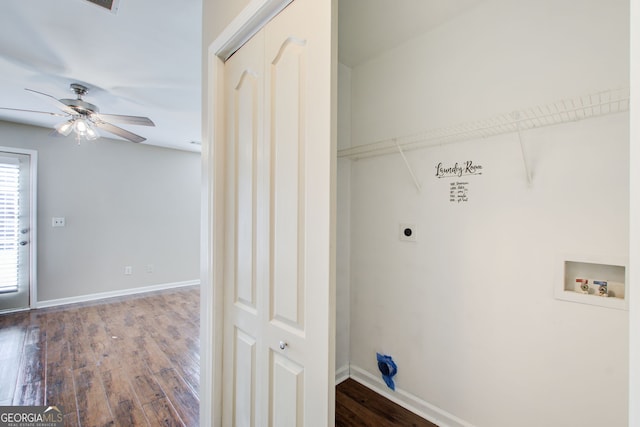 clothes washing area featuring washer hookup, wood-type flooring, hookup for an electric dryer, and ceiling fan