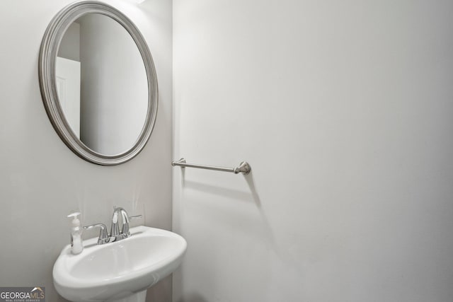 bathroom with sink