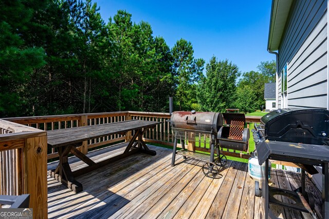 102 Landings Way, Lagrange, GA 30240 - deck featuring area for grilling