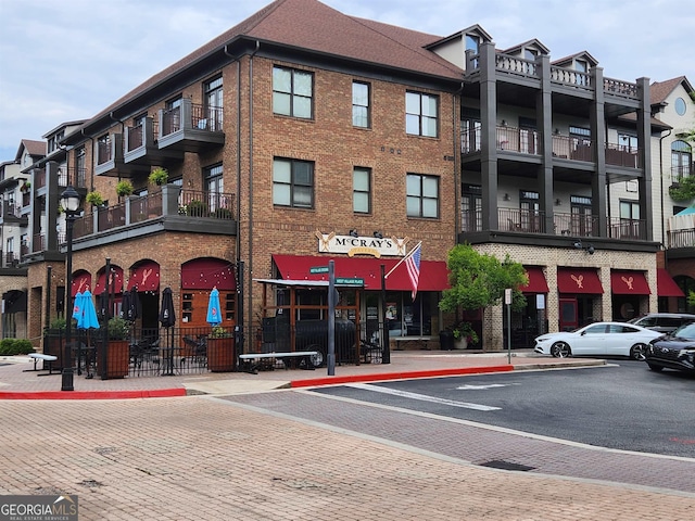 view of building exterior