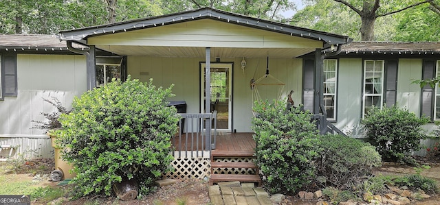 190 Creekwood Rd, Winder, GA 30680 - view of front of property with covered porch