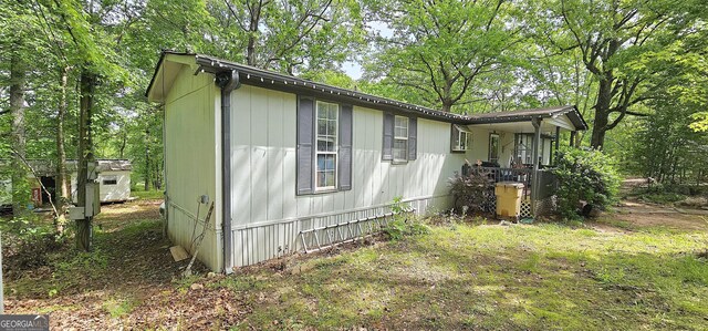 190 Creekwood Rd, Winder, GA 30680 - view of side of property