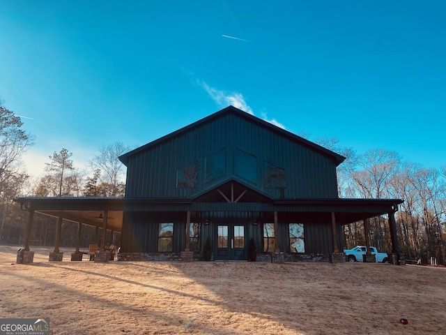 view of front of property featuring french doors