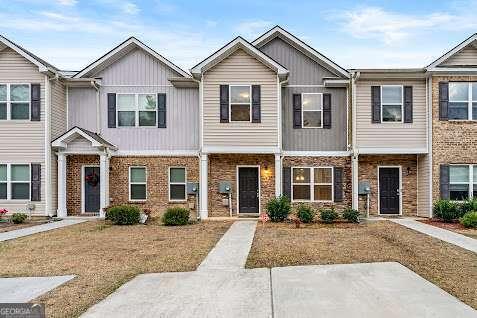 view of townhome / multi-family property