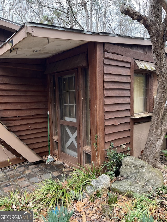 view of outbuilding