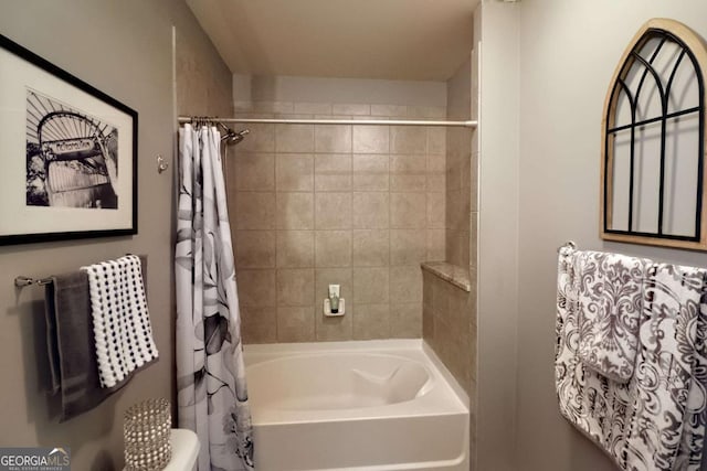 400 W Peachtree St NW Unit 3216, Atlanta, GA 30308 - full bath featuring shower / tub combo