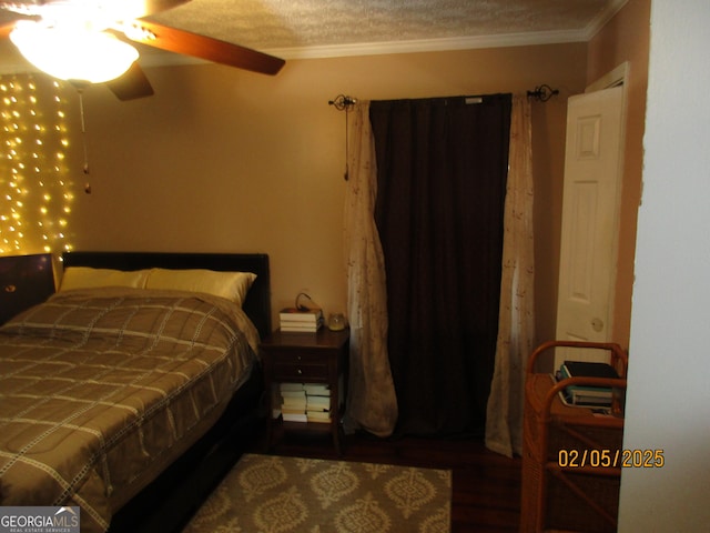 bedroom with ornamental molding