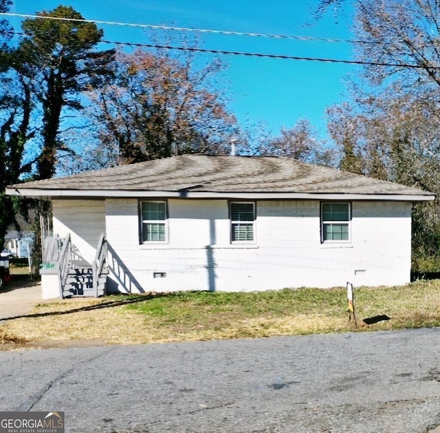 view of side of home