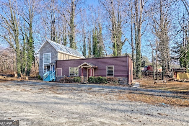 view of front of property