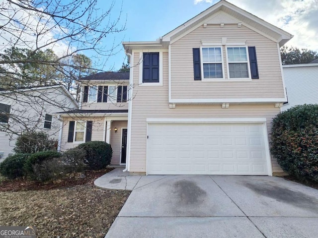 view of front property featuring a garage