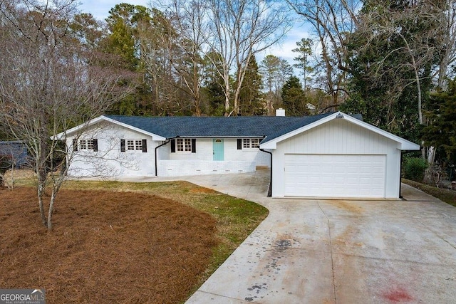 single story home featuring a garage