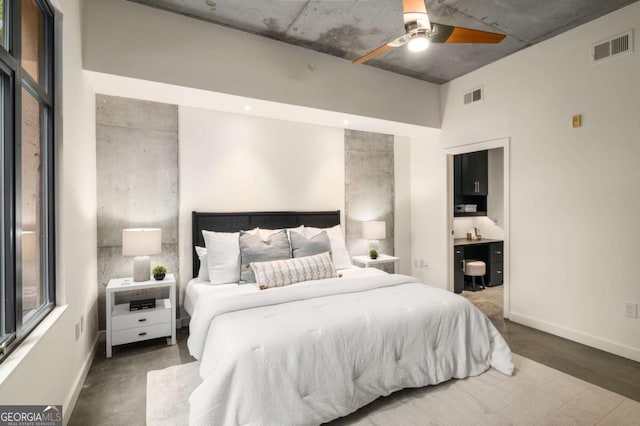 bedroom featuring ceiling fan