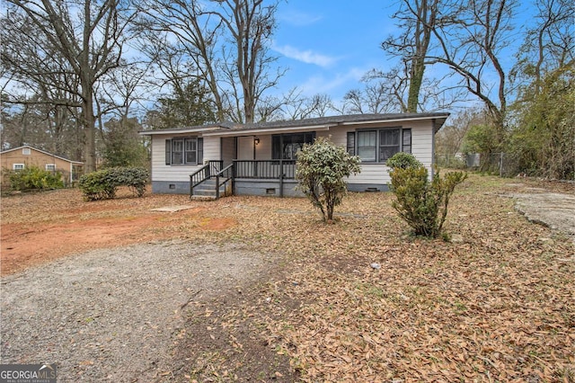 view of front of house featuring a porch