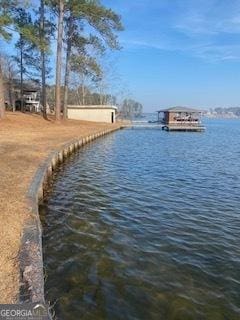 185 E Lakeview Dr NE, Milledgeville, GA 31061 - property view of water