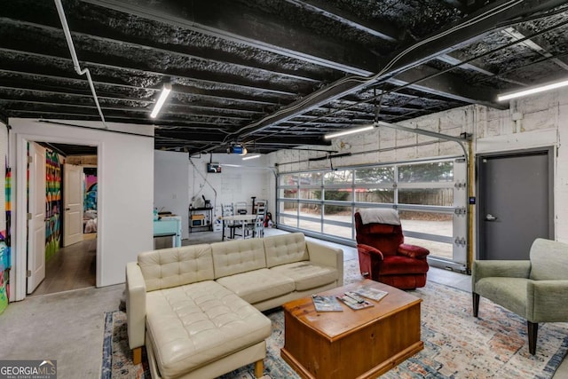 living room featuring concrete flooring