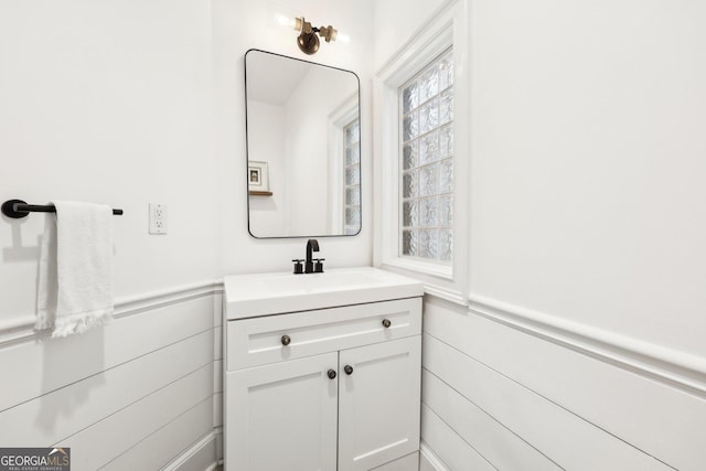 bathroom with vanity