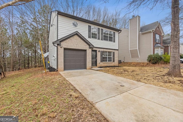 view of front property featuring a garage