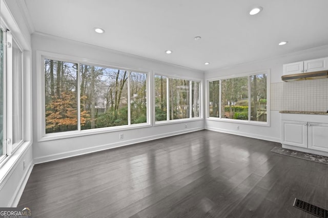 view of unfurnished sunroom