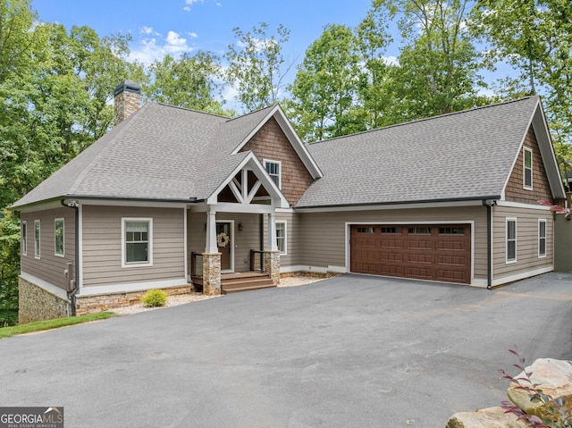 view of front facade featuring a garage