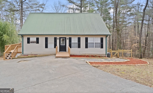 view of front of house with metal roof