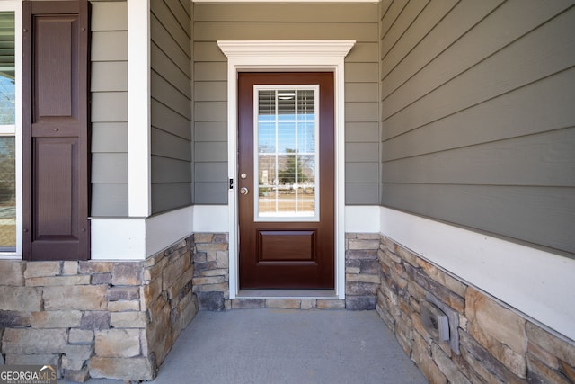 view of property entrance