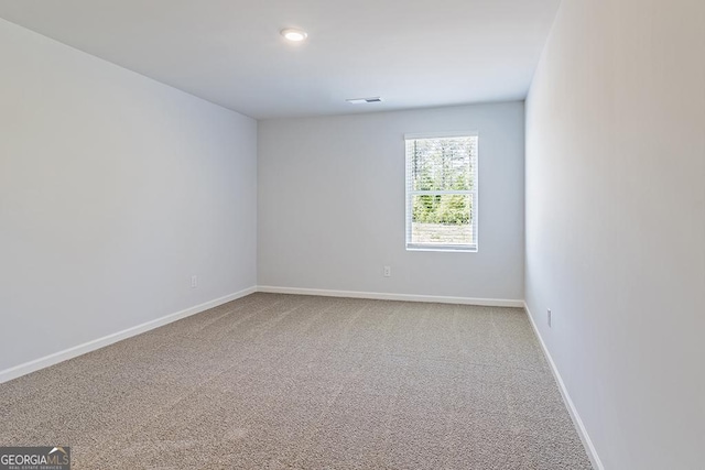 empty room featuring carpet