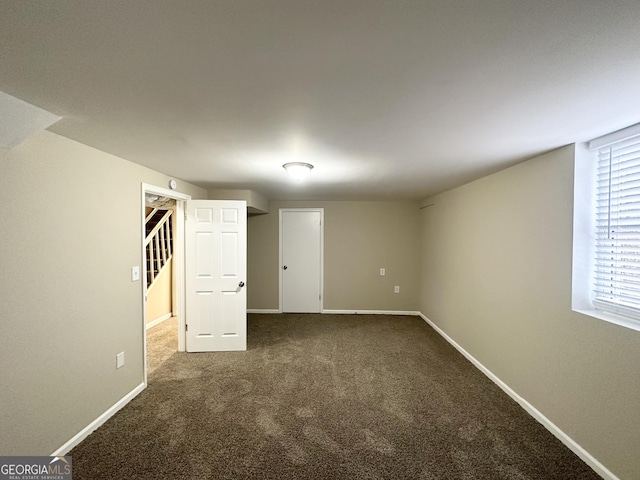 view of carpeted spare room