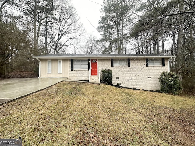 4954 Springbrook Dr, Douglasville, GA 30135 - single story home featuring crawl space, a front yard, brick siding, and concrete driveway