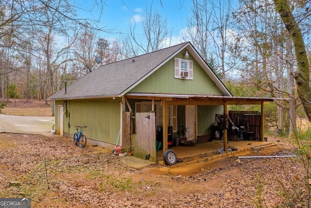 view of property exterior