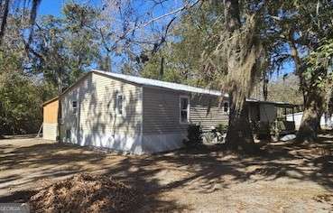 view of side of property