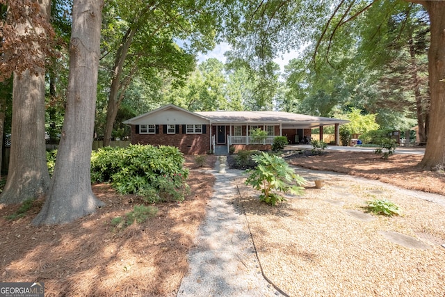 view of front of property with covered porch