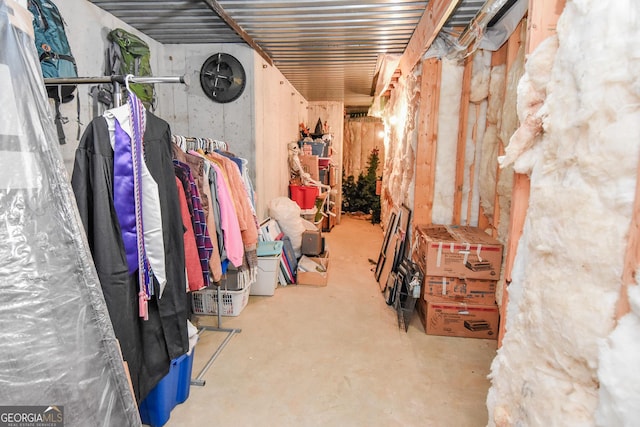 view of spacious closet