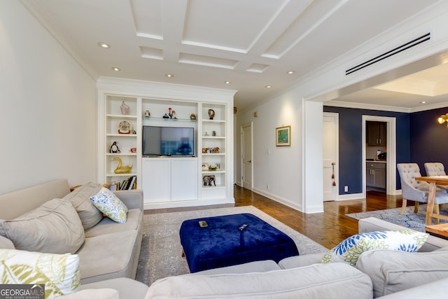 living area featuring crown molding, recessed lighting, wood finished floors, and baseboards