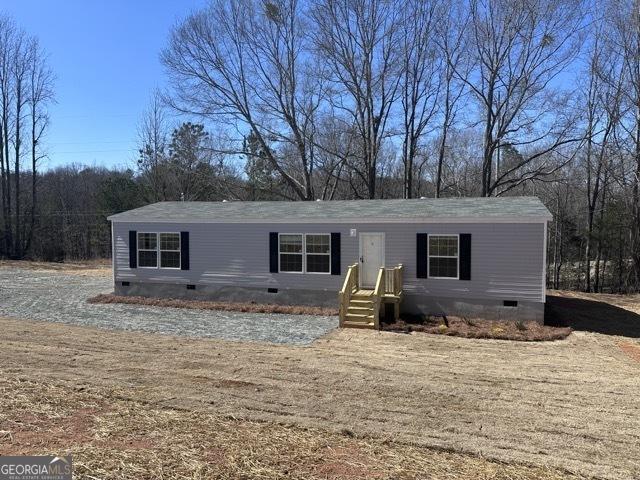 manufactured / mobile home with crawl space