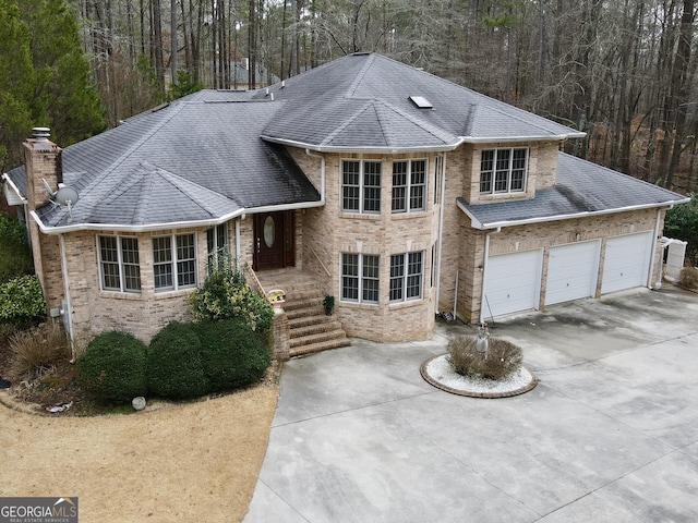 view of front of house featuring a garage