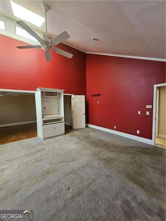 garage featuring ceiling fan