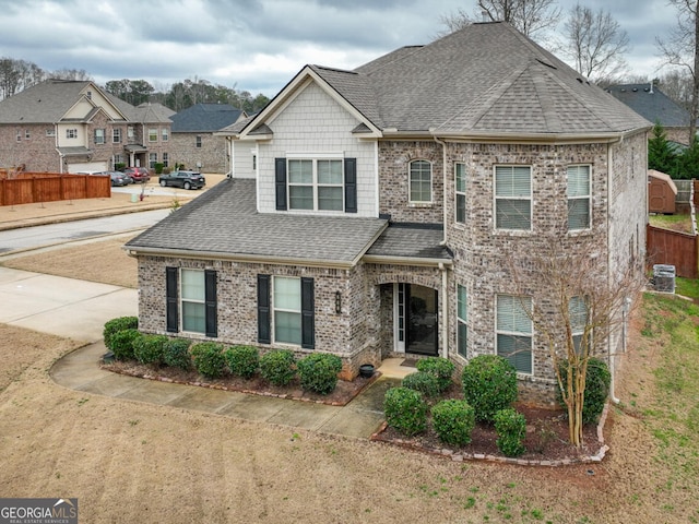 view of front property