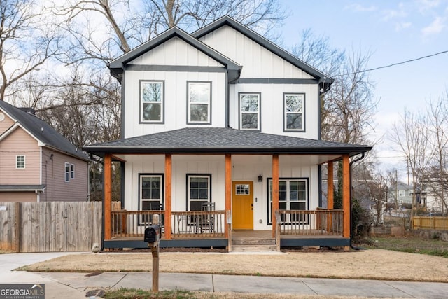 view of front of house with covered porch