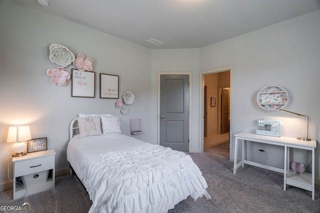 view of carpeted bedroom