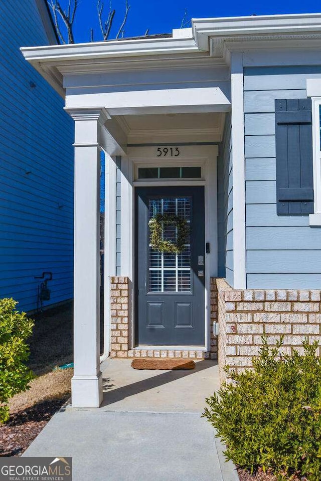 view of entrance to property