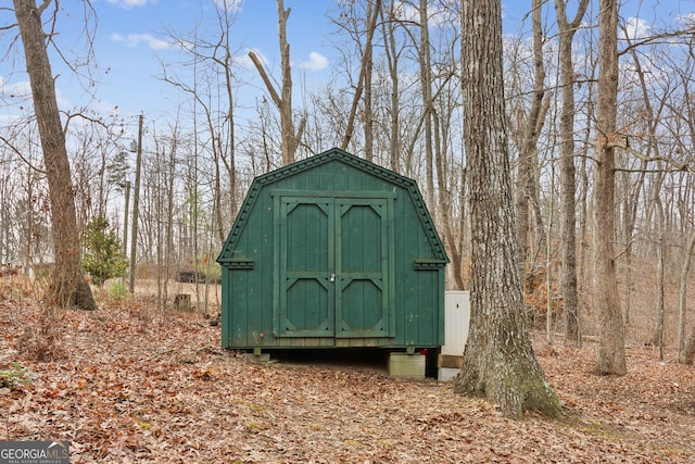 view of outdoor structure