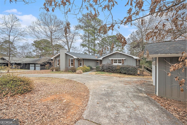 view of front of house