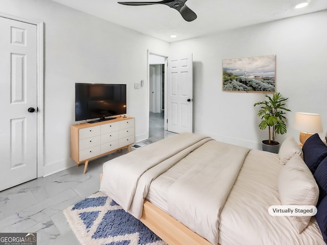 bedroom with ceiling fan