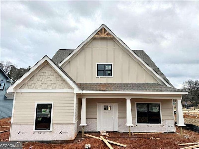 view of front of house featuring covered porch