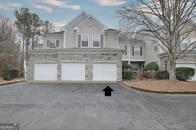 view of front of house featuring a garage