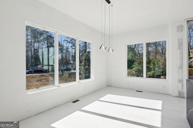 dining space featuring a wealth of natural light