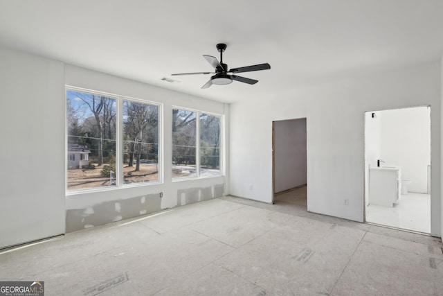 spare room featuring ceiling fan