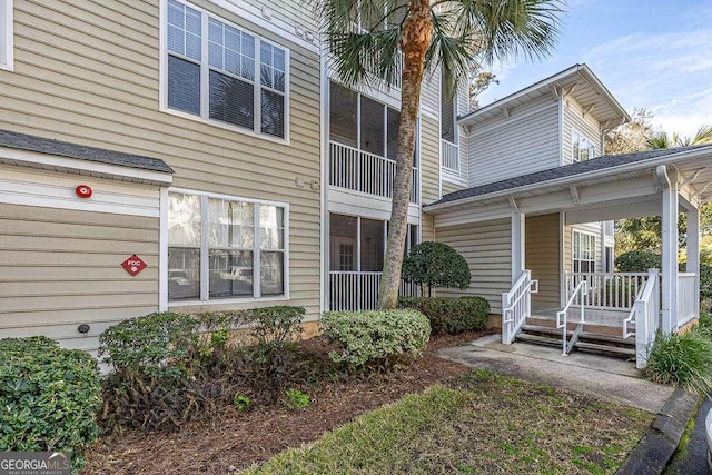 1704 Frederica Rd Unit 325, Saint Simons, GA 31522 - property entrance with covered porch