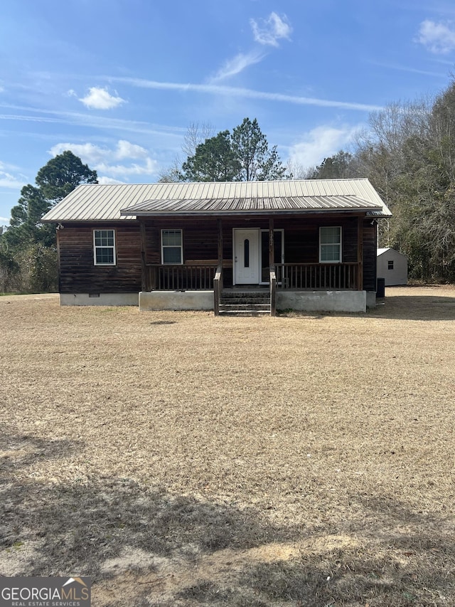 view of front of home with covered porch